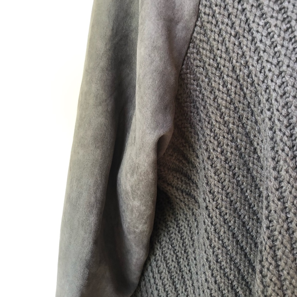 Fate Cardigan - Picture 3 of 6